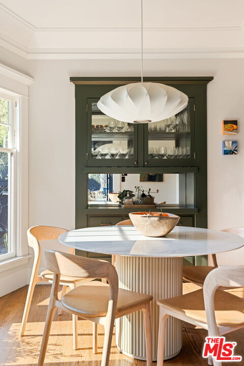 375 North Ridgewood Place Los Angeles, CA 90004 - Photo 18 of 56