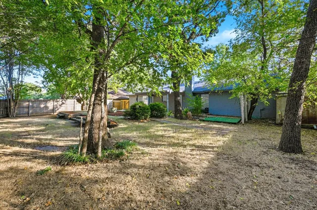 $375,000 | 6829 Shadydale Drive, North Richland Hills, TX 76182