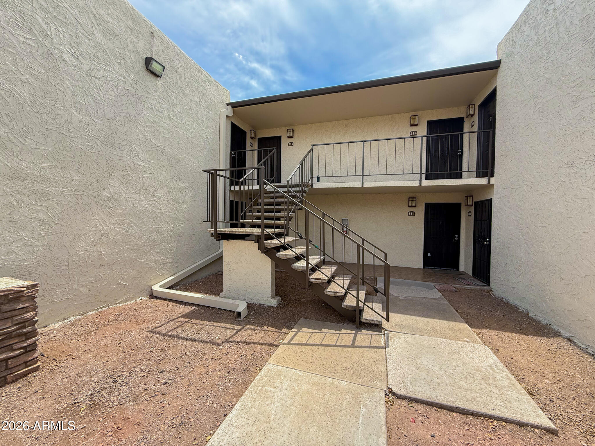 3825 East Camelback Road, Unit 215 Phoenix, AZ 85018 - Photo 3 of 24 3