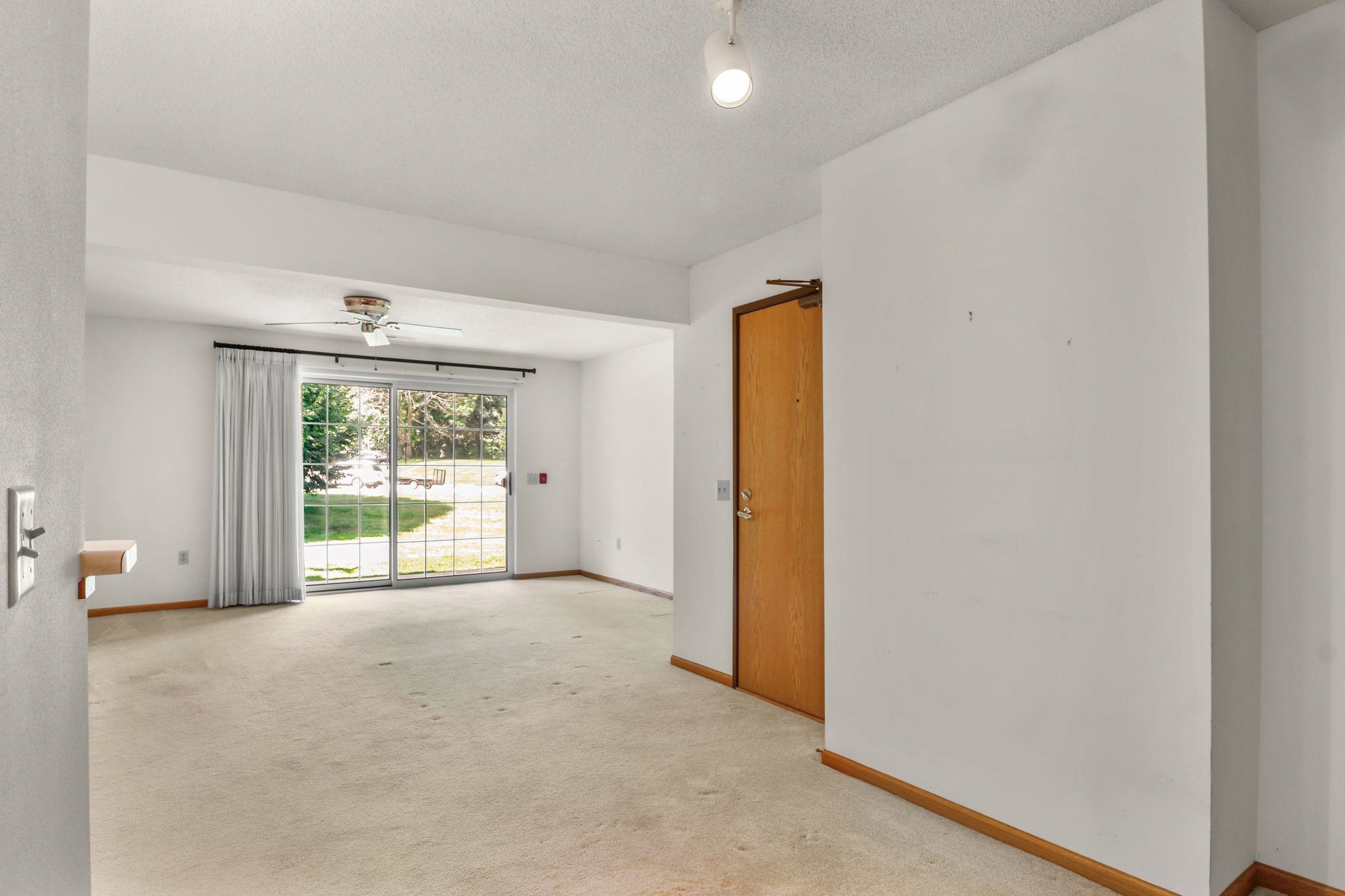 965 Park, Unit 101 Oregon, WI 53575 - Photo 11 of 31