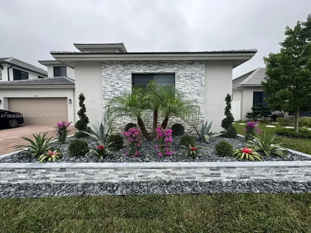 $6,700 | 4239 Southwest 176th Avenue, Unit 4239, Miramar, FL 33029