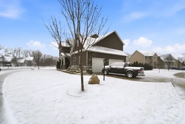 $799,900 | 2102 Pradera Trail, Chesterton, IN 46304
