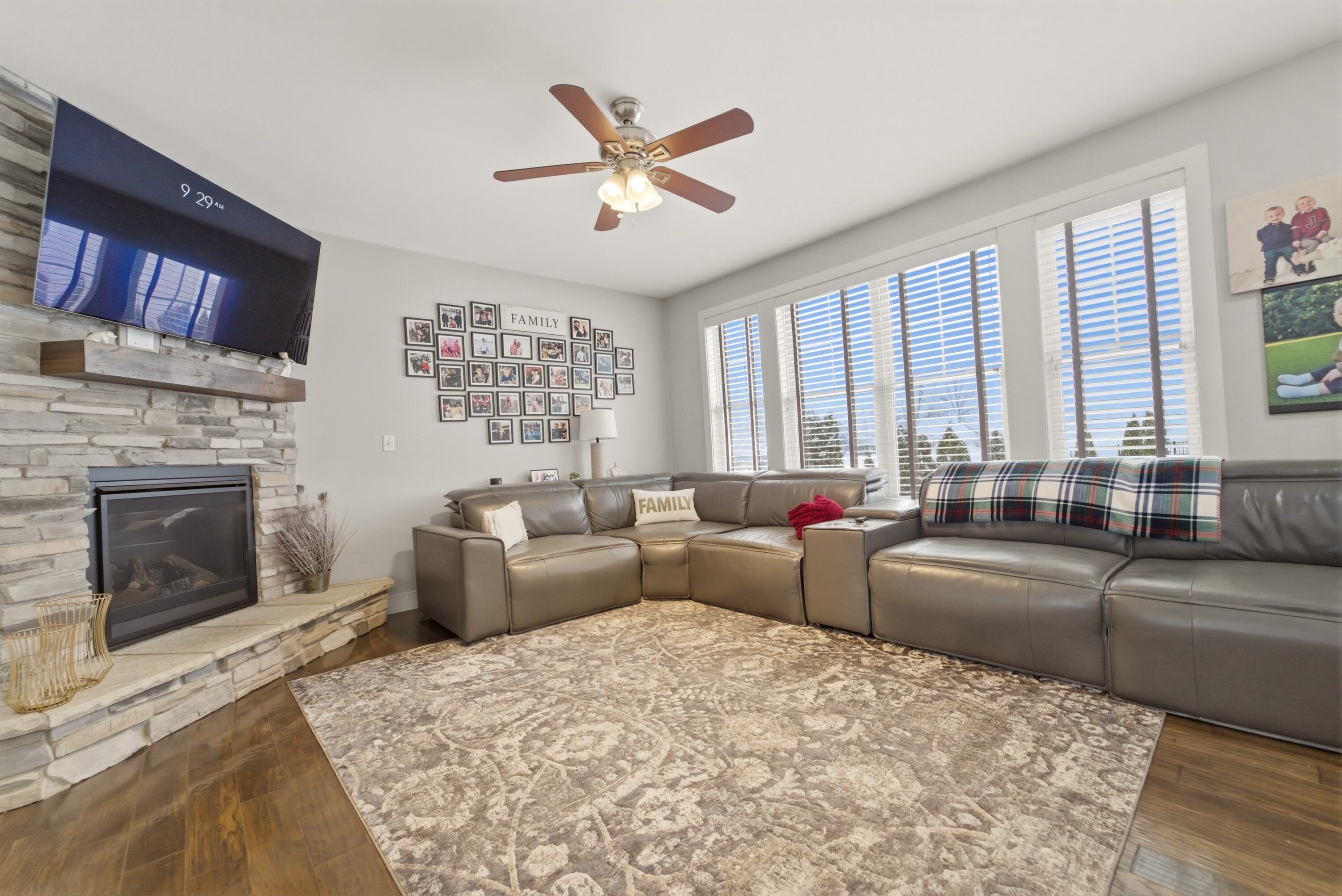 2102 Pradera Trail Chesterton, IN 46304 - Photo 15 of 50 3000x2005