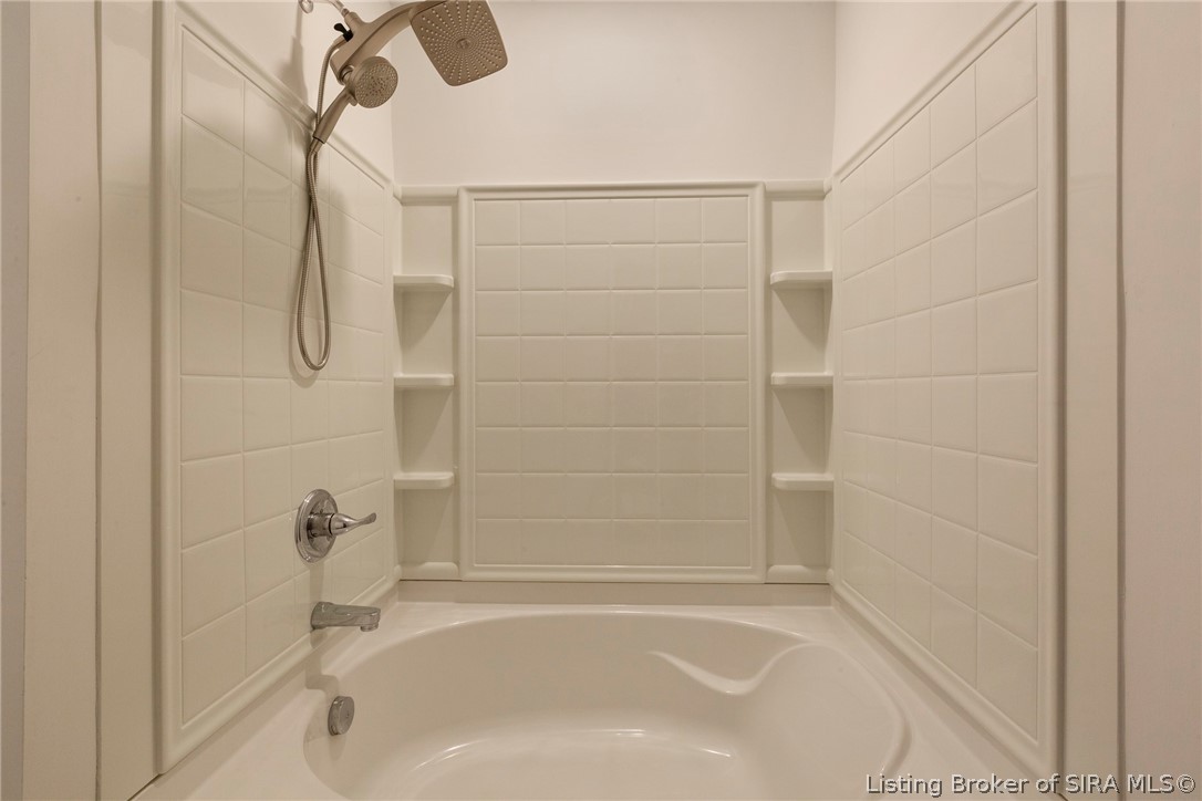 8040 Schrieber Road Floyds Knobs, IN 47119 - Photo 35 of 59