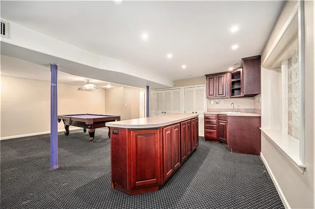 $499,000 | 9815 Overbrook Court, Leawood, KS 66206