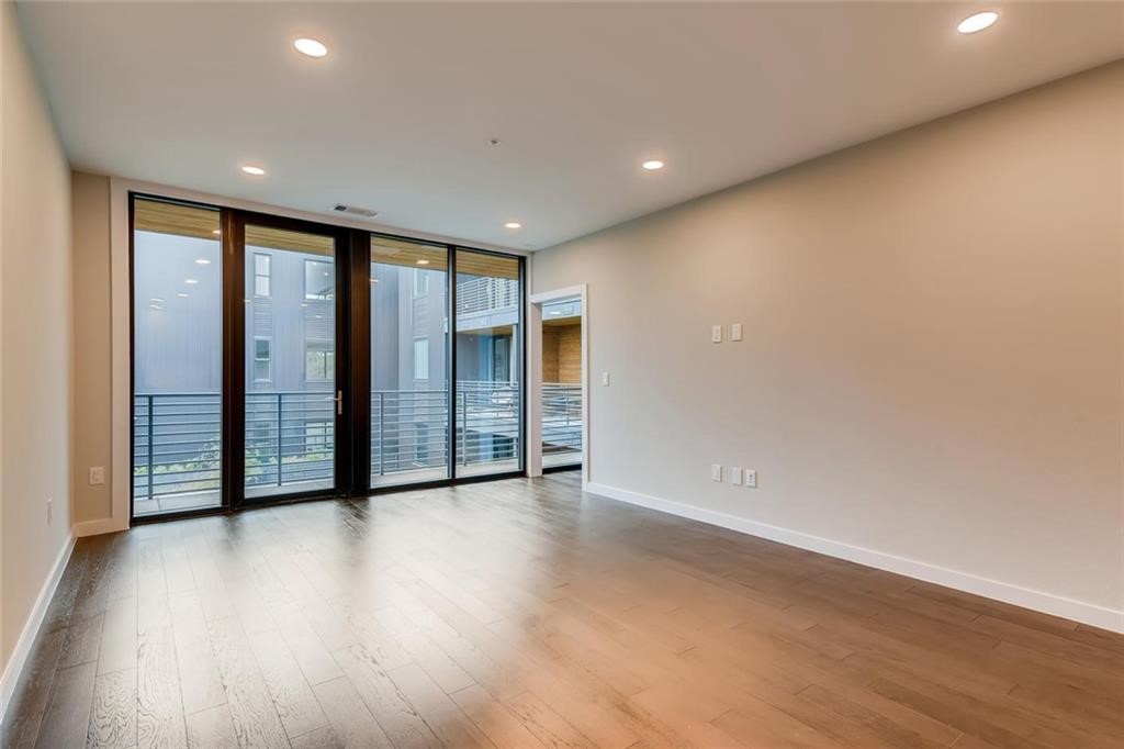 900 South 1st Street, Unit 310 Austin, TX 78704 - Photo 3 of 22