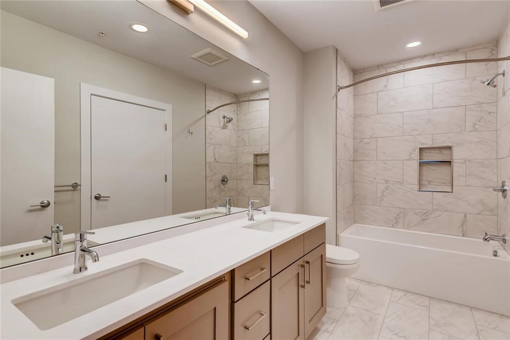 900 South 1st Street, Unit 310 Austin, TX 78704 - Photo 6 of 22