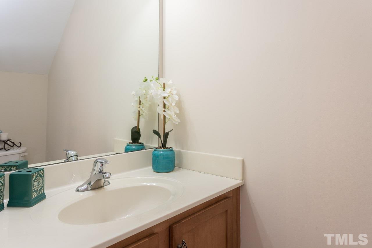 3509 Oneonta Avenue Raleigh, NC 27604 - Photo 15 of 25