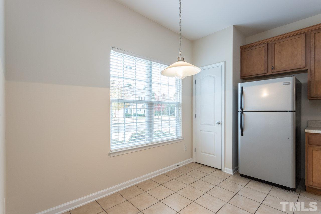 3509 Oneonta Avenue Raleigh, NC 27604 - Photo 4 of 25