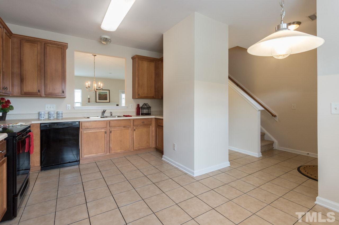 3509 Oneonta Avenue Raleigh, NC 27604 - Photo 7 of 25