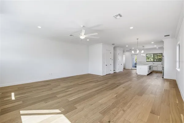 $6,900 | 4509 West North A Street, Unit 1, Tampa, FL 33609