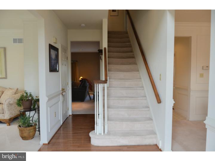 110 Danny Road Sanatoga, PA 19464 - Photo 4 of 22 Foyer
