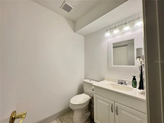 $295,000 | 4001 South Beneva Road, Unit 417, Sarasota, FL 34233