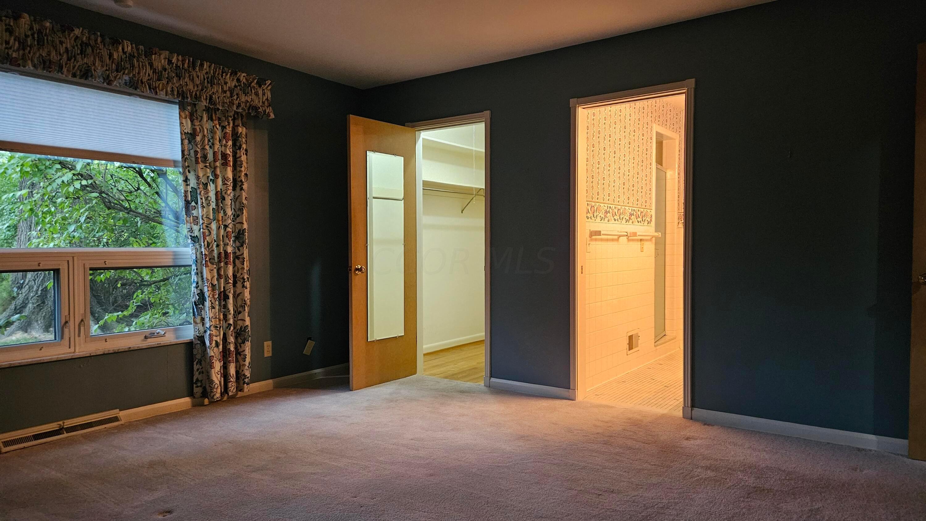 1383 Haddon Road Columbus, OH 43209 - Photo 18 of 44 20241014_170959