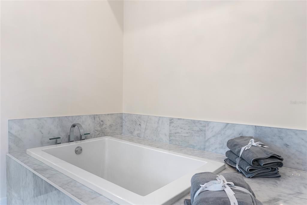 200 John Anderson Drive Ormond Beach, FL 32176 - Photo 31 of 89