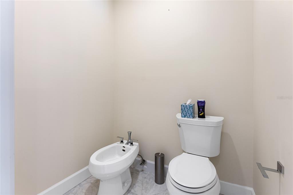 200 John Anderson Drive Ormond Beach, FL 32176 - Photo 33 of 89