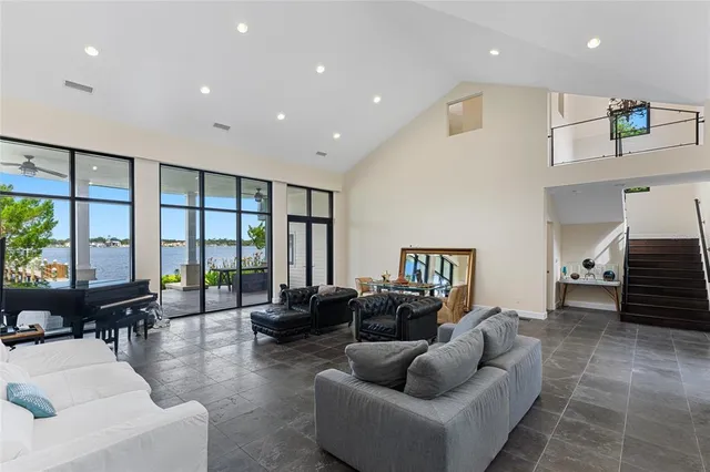 $2,500,000 | 200 John Anderson Drive, Ormond Beach, FL 32176