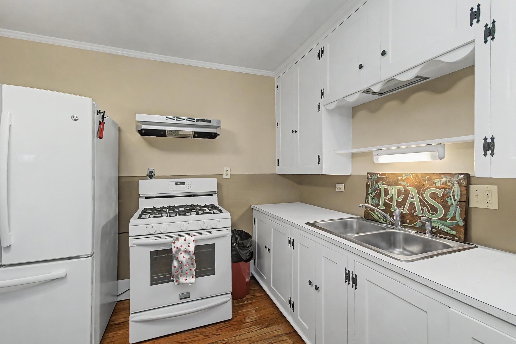 18 Diamond Street St. Albans, VT 05478 - Photo 16 of 56