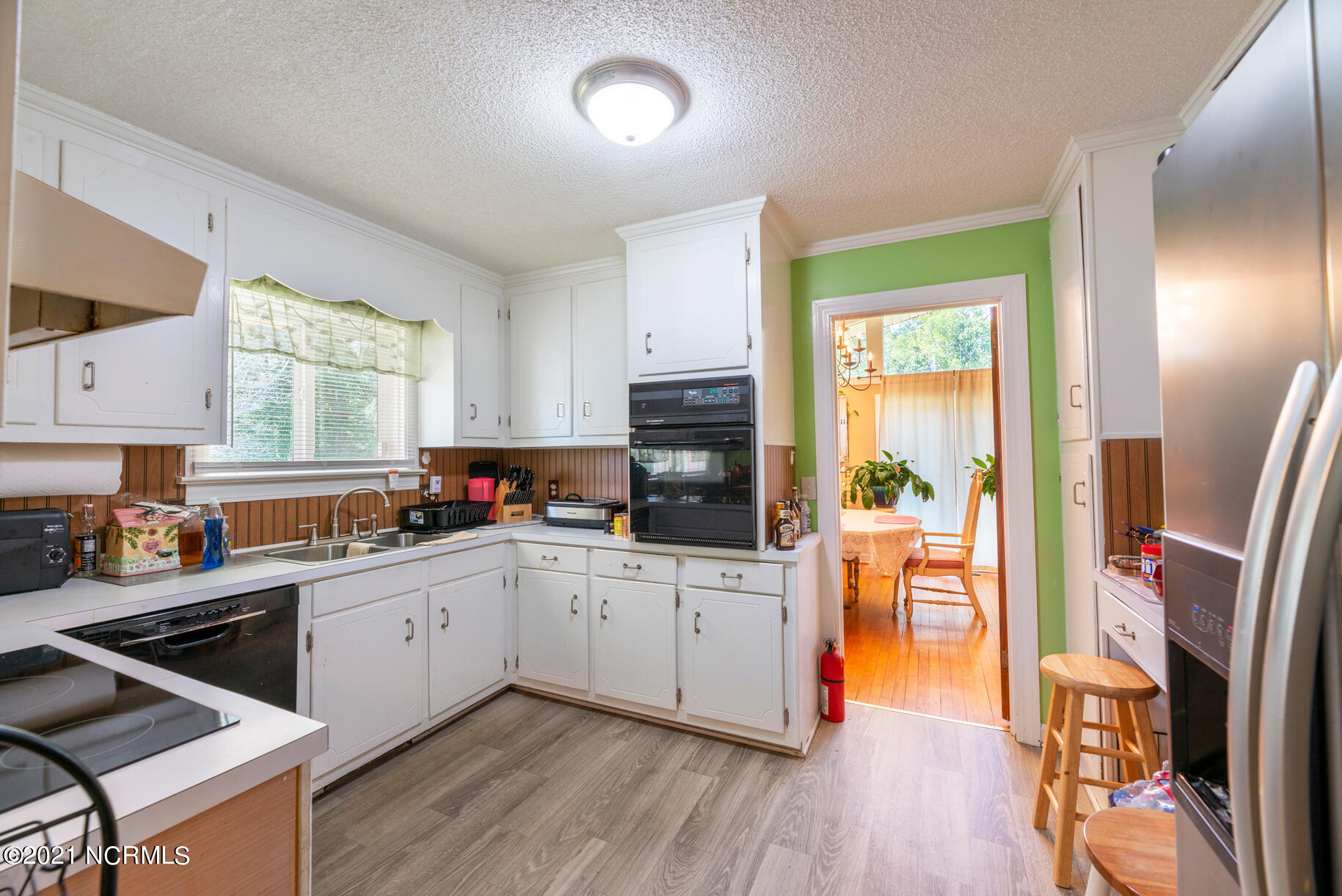 1375 Oakview Road Williamston, NC 27892 - Photo 17 of 51 1375-Oakview-CPS_3866-HDR