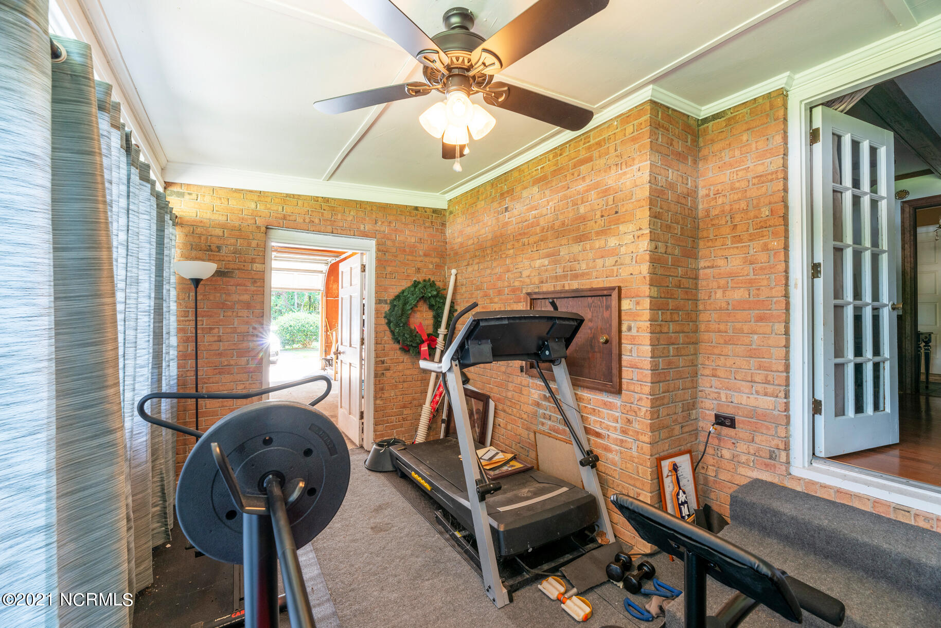 1375 Oakview Road Williamston, NC 27892 - Photo 45 of 51 1375-Oakview-CPS_3950-HDR