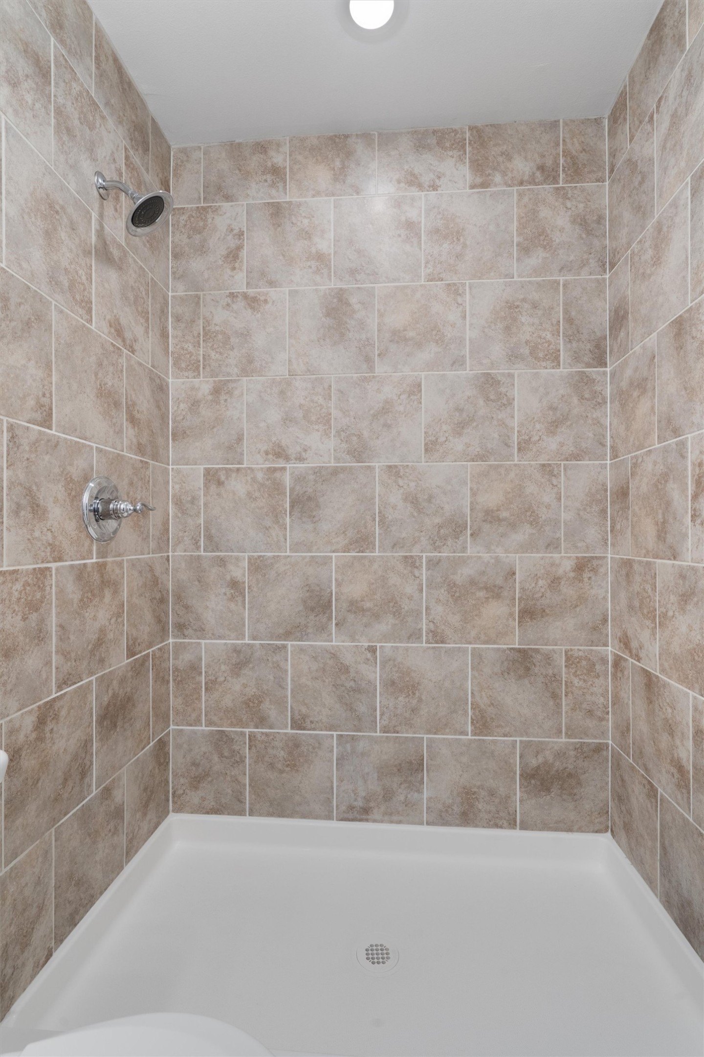 6211 Manor Road, Unit 129 Austin, TX 78723 - Photo 14 of 23