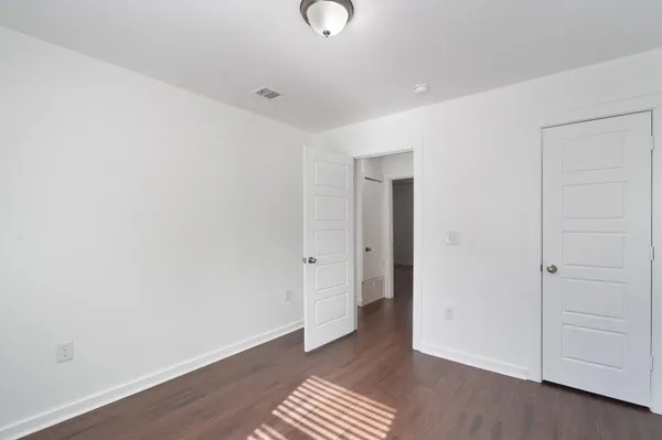 $1,750 | 6211 Manor Road, Unit 129, Austin, TX 78723