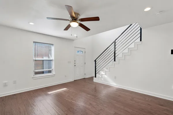 $1,750 | 6211 Manor Road, Unit 129, Austin, TX 78723
