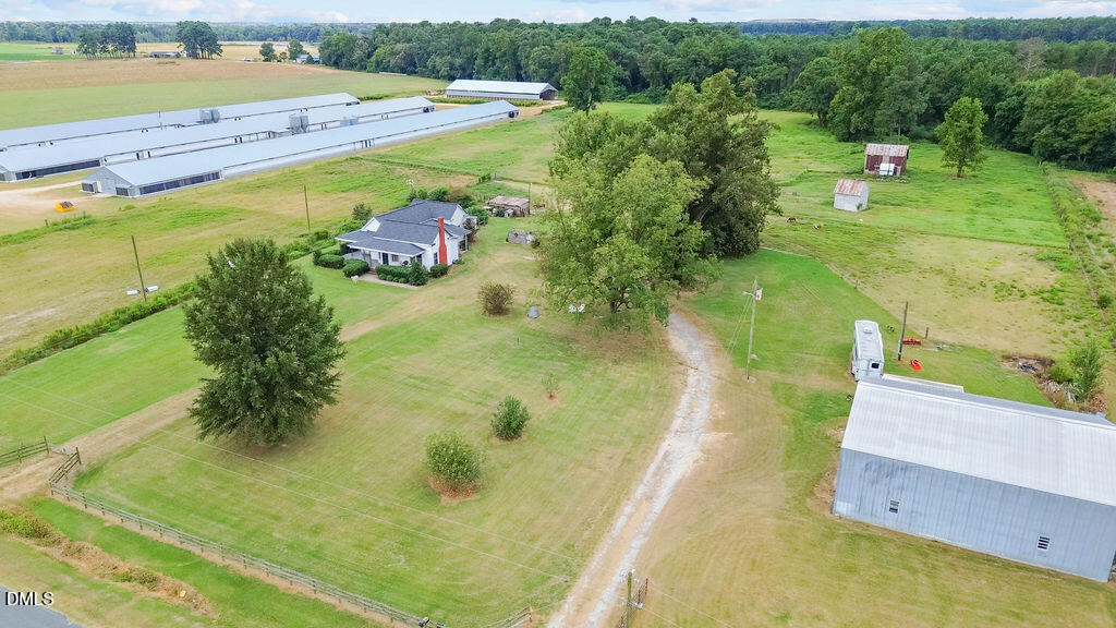 211 McGee Church Road Clinton, NC 28328 - Photo 6 of 47 211mcgee-181