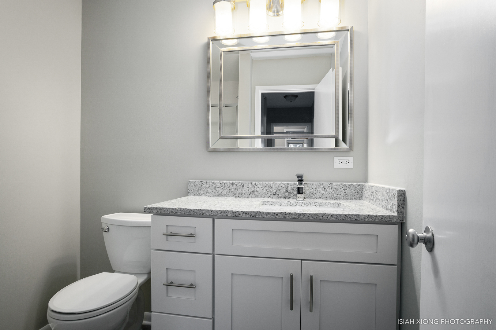 3721 Haas Avenue Riverside, IL 60546 - Photo 20 of 34