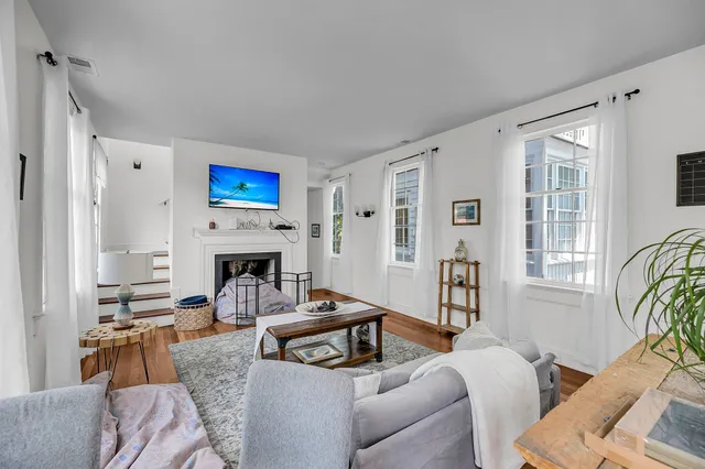 $2,295,000 | 4 Bogard Street, Charleston, SC 29403