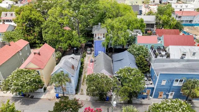 $2,295,000 | 4 Bogard Street, Charleston, SC 29403