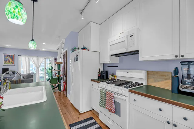 $2,295,000 | 4 Bogard Street, Charleston, SC 29403