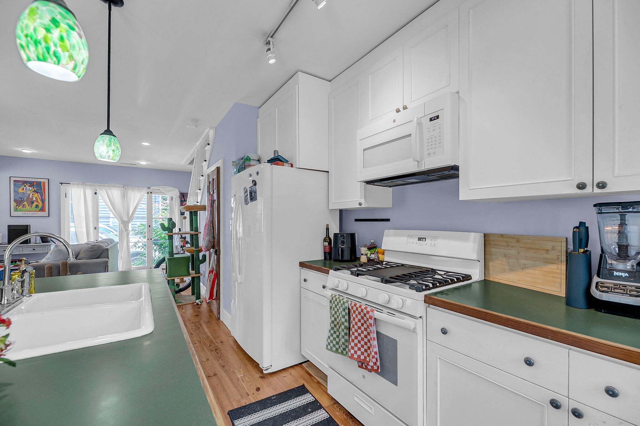 4 Bogard Street Charleston, SC 29403 - Photo 4 of 45 CREM - 4 & 4 1_2 Bogard + Aerials-40