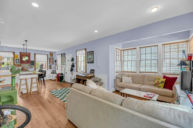 $2,295,000 | 4 Bogard Street, Charleston, SC 29403