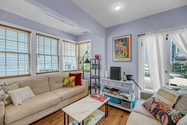 $2,295,000 | 4 Bogard Street, Charleston, SC 29403