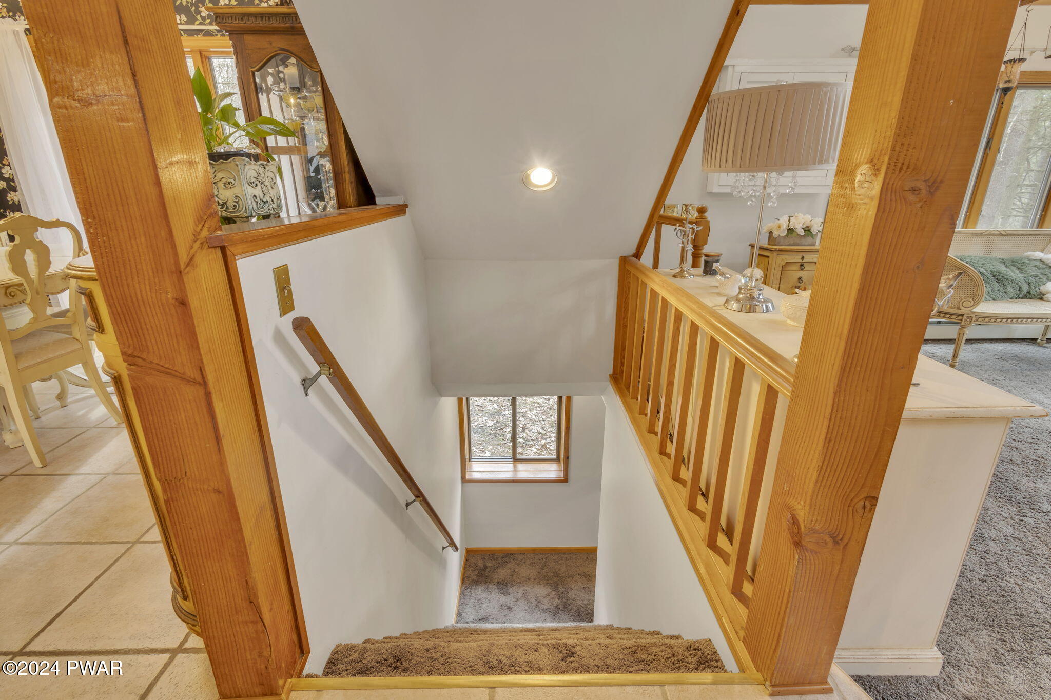 133 Creek Road Hawley, PA 18428 - Photo 42 of 74 Staircase