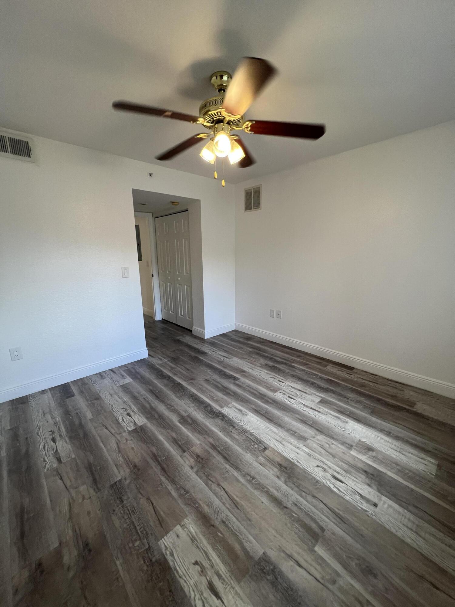 191 Southwest Palm Drive, Unit 105 Port St. Lucie, FL 34986 - Photo 8 of 23 IMG_9912