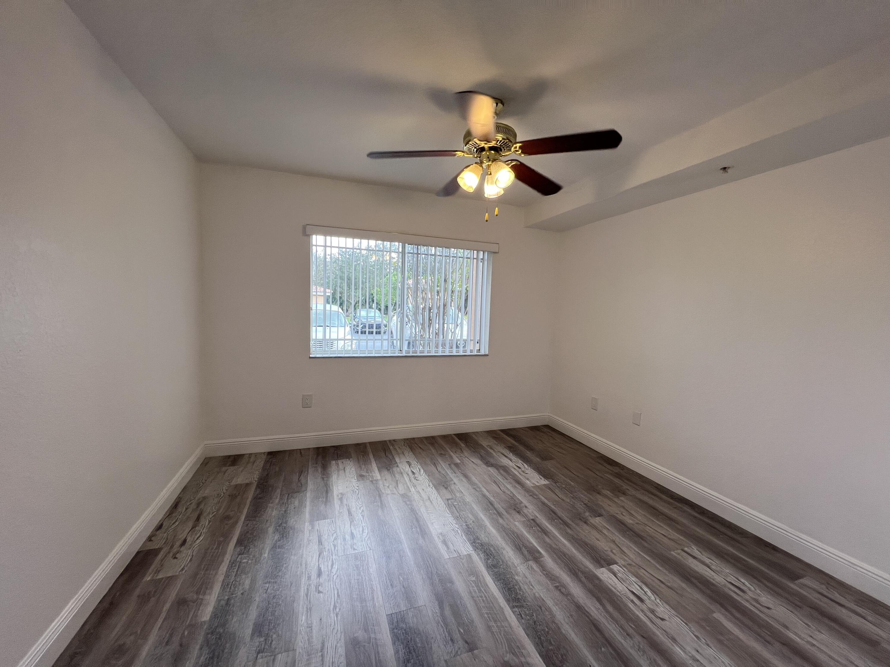 191 Southwest Palm Drive, Unit 105 Port St. Lucie, FL 34986 - Photo 9 of 23 IMG_9910