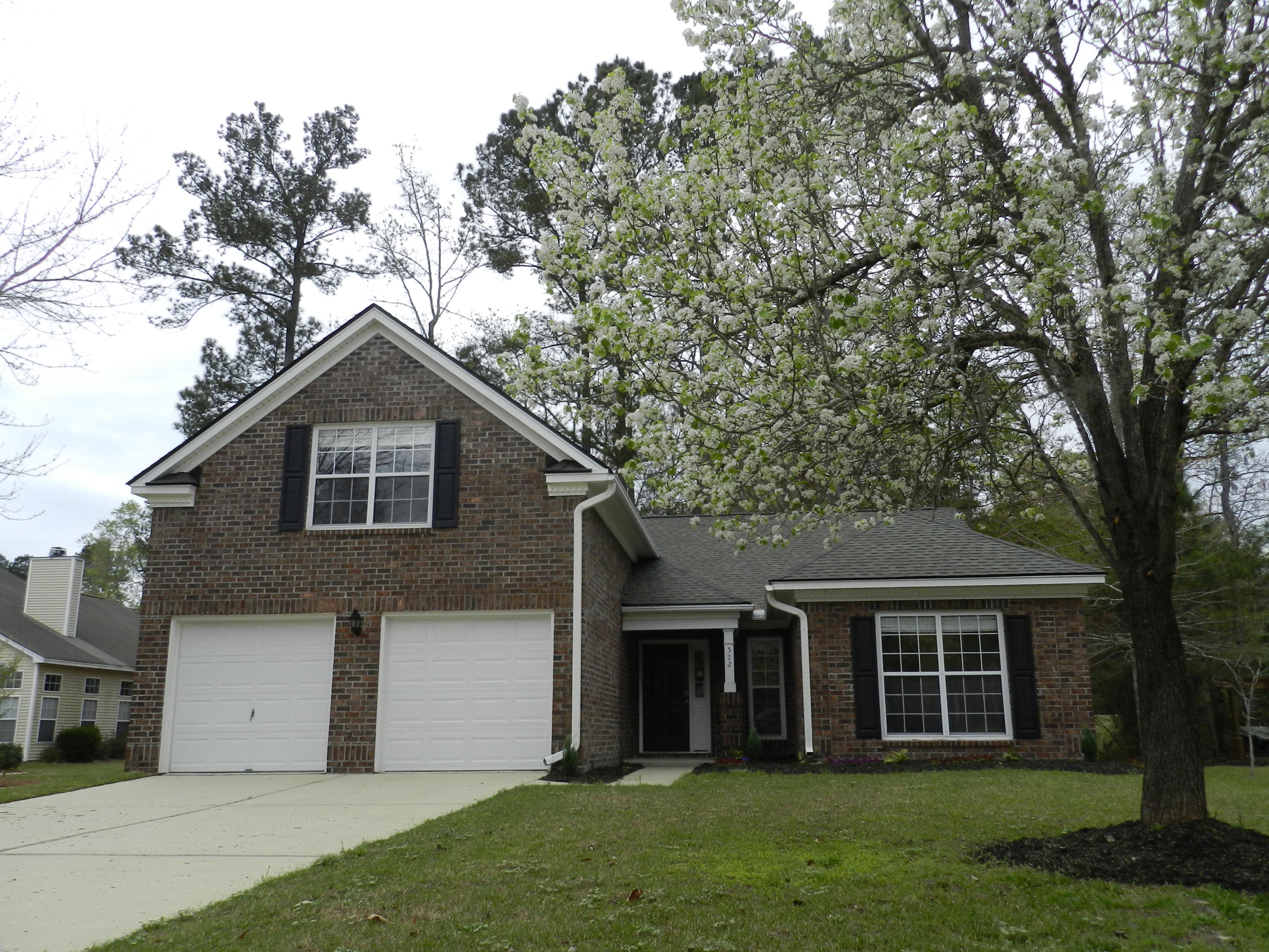 572 Pointe Of Oaks Road Summerville, SC 29485 - Photo 1 of 23 DSCN3401