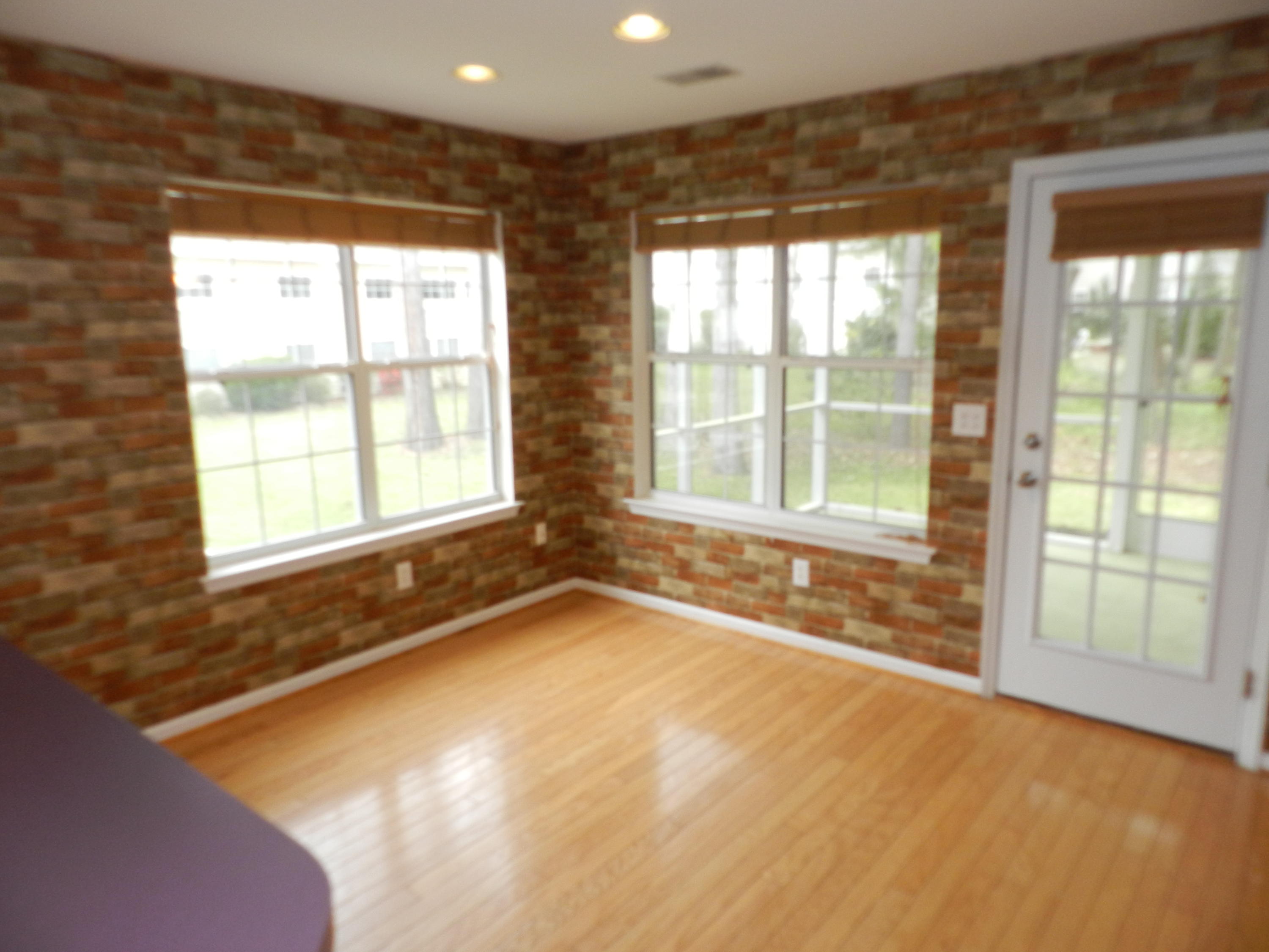 572 Pointe Of Oaks Road Summerville, SC 29485 - Photo 9 of 23 DSCN3393
