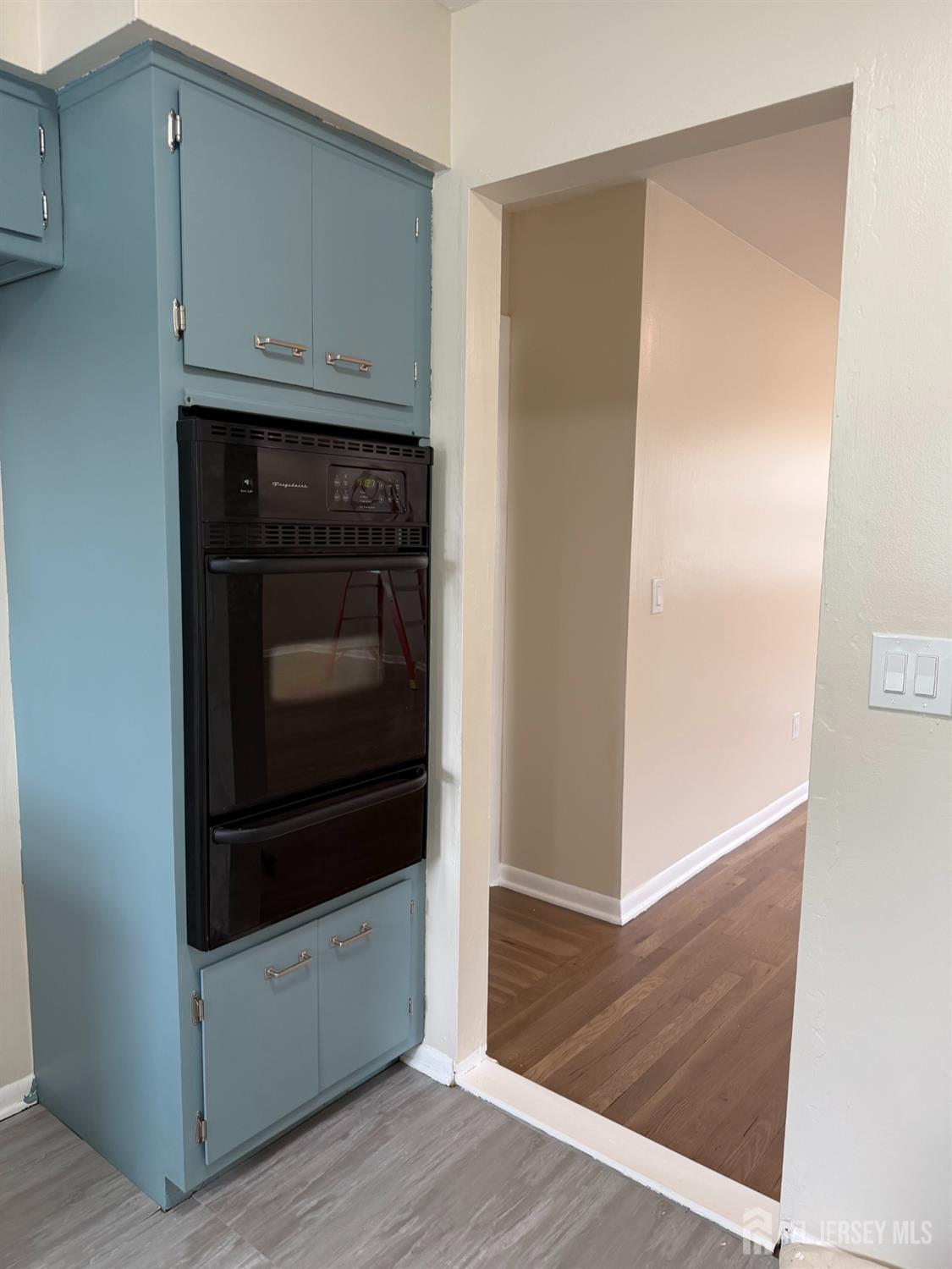 2518 Spruce Street Union, NJ 07083 - Photo 4 of 19