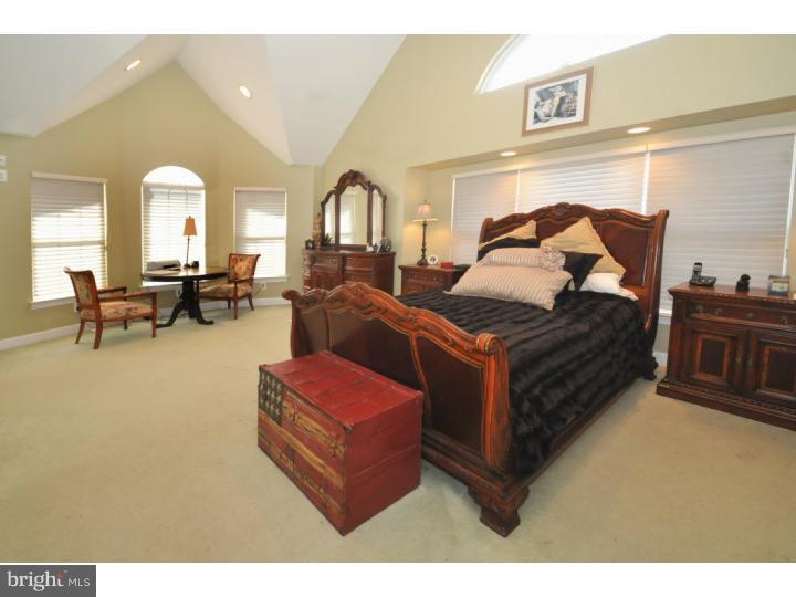 311 Dallas Road Willow Grove, PA 19090 - Photo 14 of 25 Master Bedroom