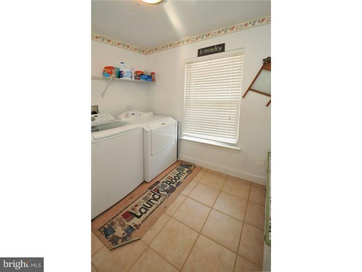311 Dallas Road Willow Grove, PA 19090 - Photo 21 of 25 Laundry Room