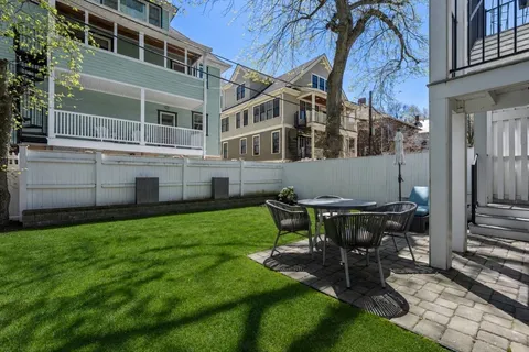 $3,295,000 | 80 Verndale Street, Unit 80, Brookline, MA 02446