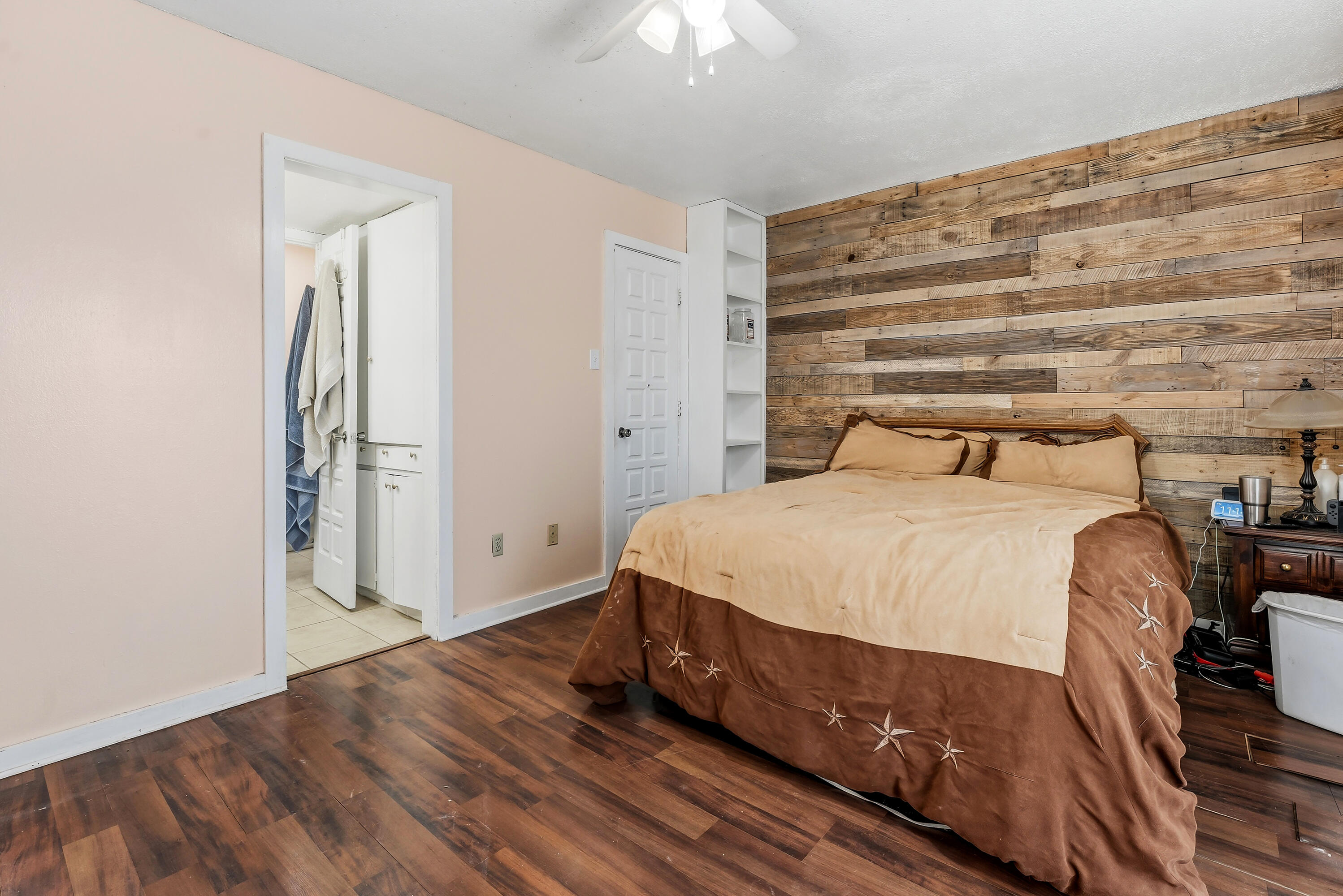 3807 68th Street Lubbock, TX 79413 - Photo 22 of 30 IMG_8401