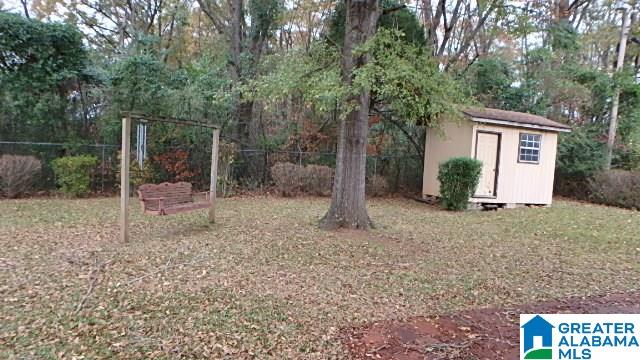 908 7th Place Sylacauga, AL 35150 - Photo 4 of 16