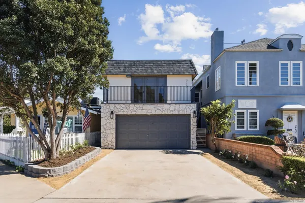 $2,749,000 | 713 D Avenue, Coronado, CA 92118