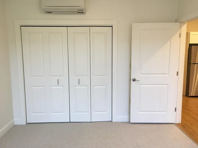 $2,121 | 875 Elm Street, Unit 206, Manchester, NH 03101