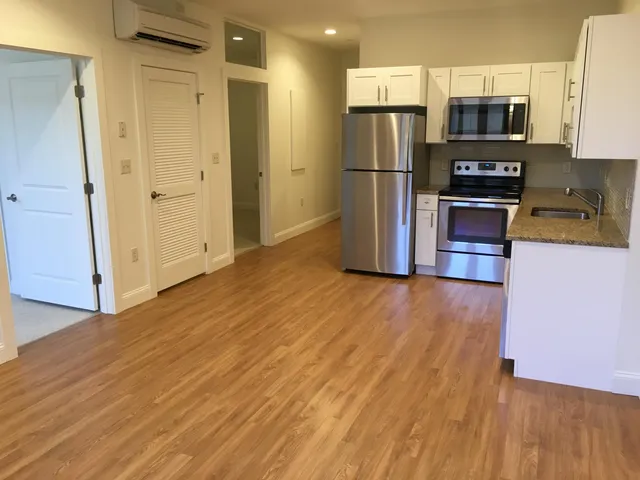 $2,121 | 875 Elm Street, Unit 206, Manchester, NH 03101