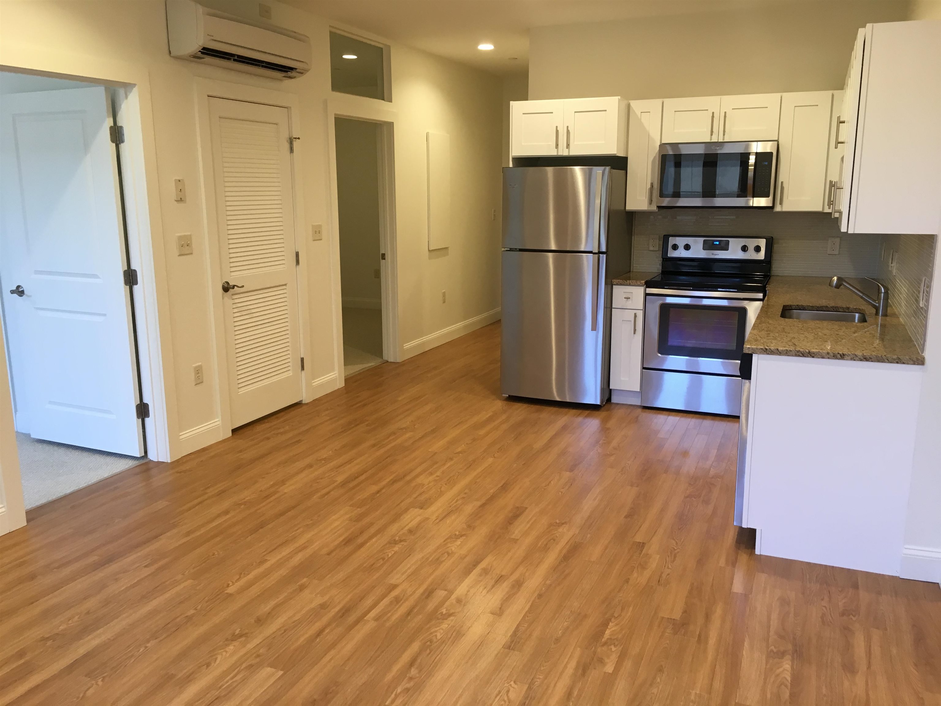 875 Elm Street, Unit 206 Manchester, NH 03101 - Photo 10 of 40